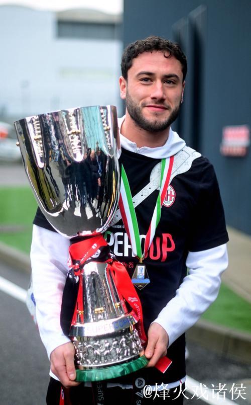 卡拉布里亚：米兰有能力夺冠，但为皮奥利感到惋惜