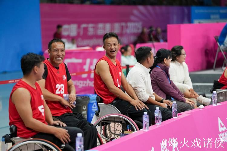 轮椅篮球男子组金牌战:广东一团力克北京勇夺桂冠 轮椅篮球男子组金牌战:广东一团力克北京勇夺桂冠